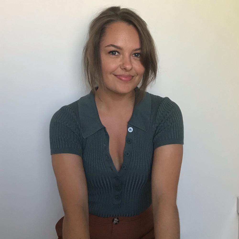 Meet your posher: Claudia!